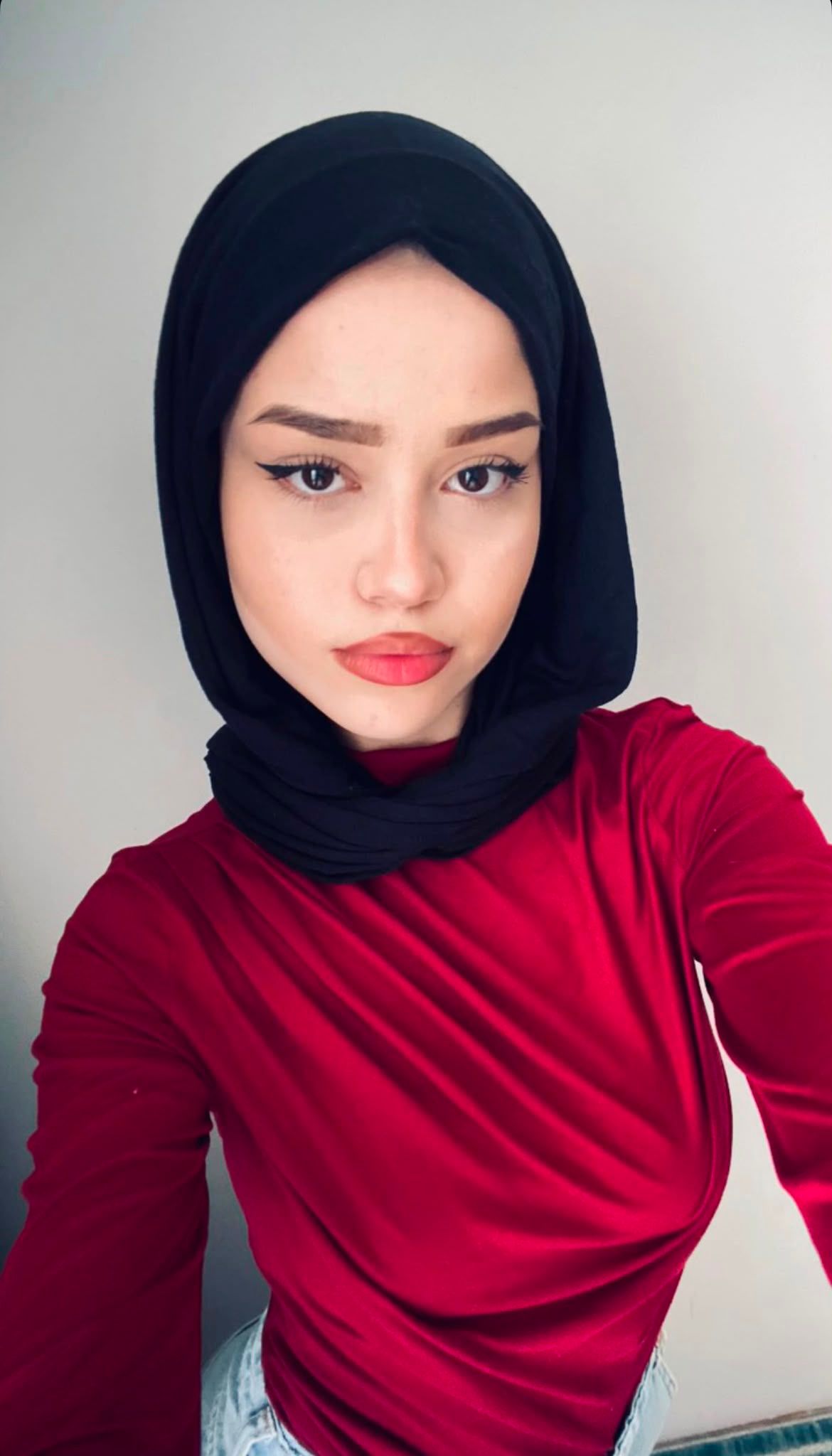 Dokuzpınar Tatlı Bir Aşk Escort Dila